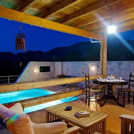 Villa Artemis Garazo
